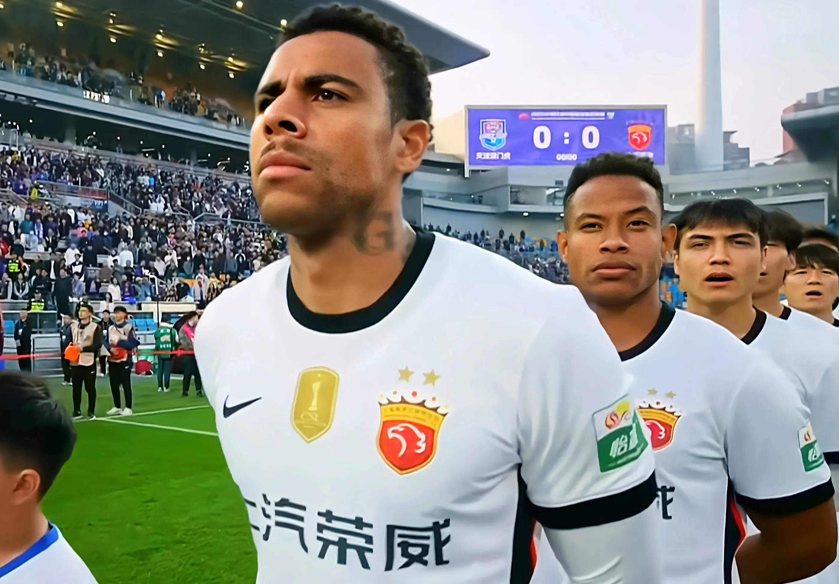 意甲今夜再迎强敌，纽约尼克斯官宣签约，主帅态度：压力陡增，球队文化再被提及